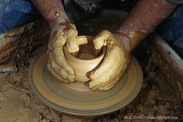 les mains du potier